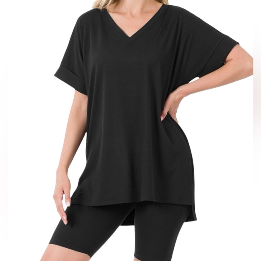 NEW Women’s Black Brushed Microfiber V-Neck Top & Biker Short Set